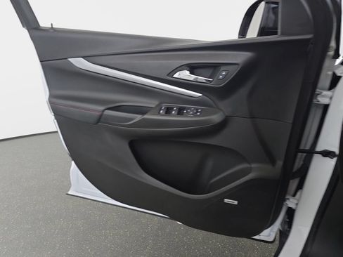 Used 2023 Chevrolet Bolt EUV Premier w/ Sun & Sound Package FWD image 27
