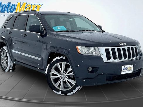 Used 2013 Jeep Grand Cherokee Laredo AWD/4WD image 3