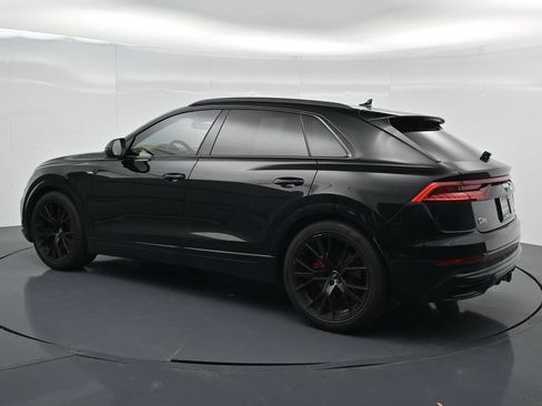 Used 2019 Audi Q8 Prestige AWD/4WD image 3