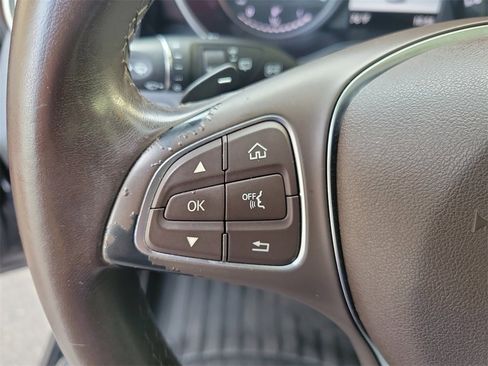 Used 2018 Mercedes-Benz GLC 43 AMG 4MATIC image 30