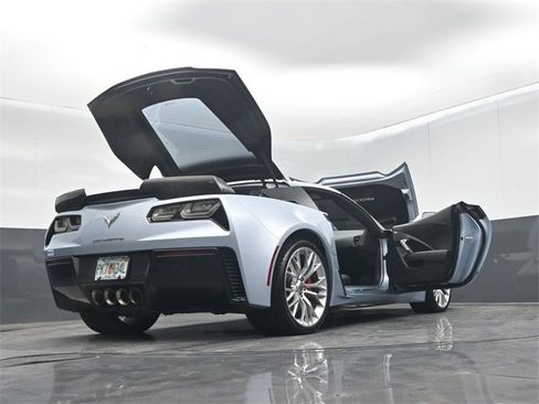 Used 2017 Chevrolet Corvette Z06 image 72