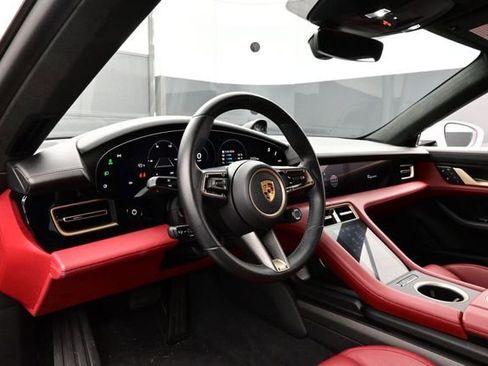 Certified 2024 Porsche Taycan 4S AWD/4WD image 4