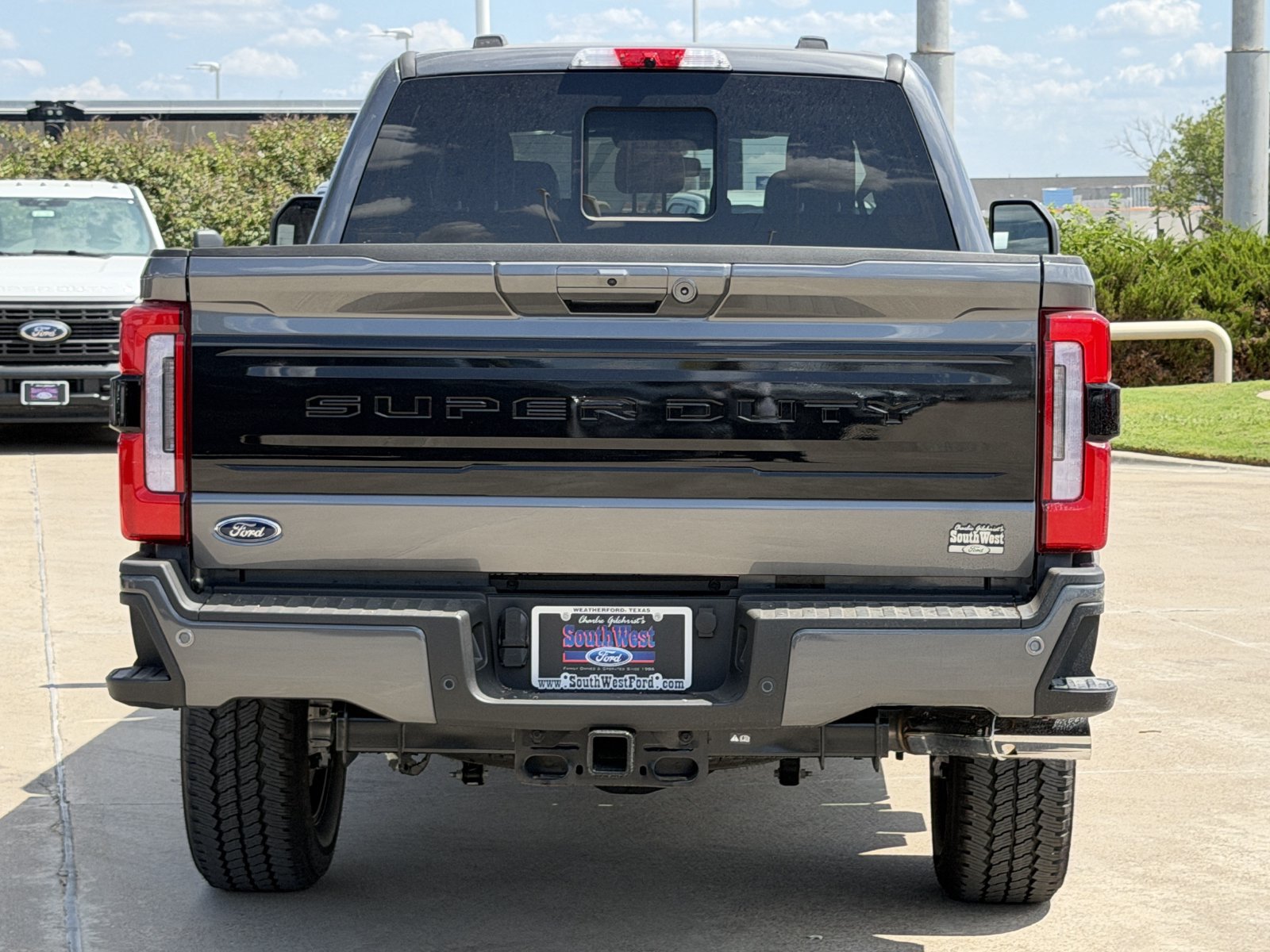 New 2026 Ford F250 Platinum AWD/4WD image 5