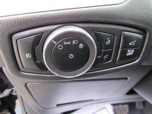 Used 2024 Ford Edge Titanium AWD/4WD image 10