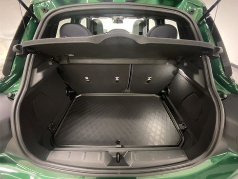 New 2026 MINI Cooper 4-Door Hardtop image 25