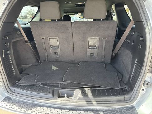 Used 2025 Dodge Durango GT AWD/4WD image 23