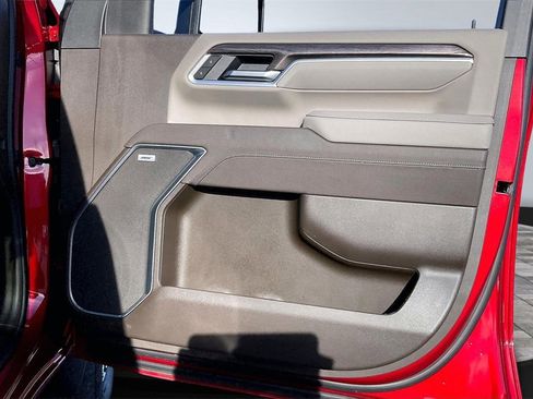 Used 2026 Chevrolet Silverado 2500 LTZ w/ LTZ Premium Package image 25