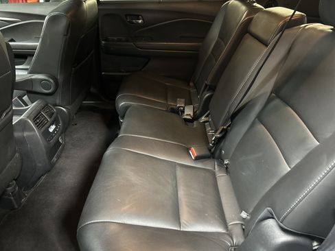 Used 2019 Honda Pilot EX-L image 32