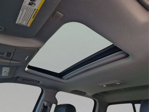 Used 2018 GMC Sierra 1500 Denali RWD image 22
