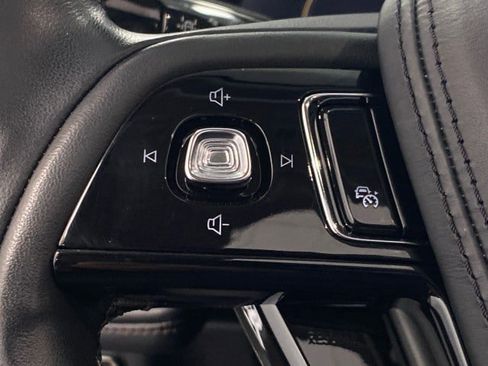 Certified 2023 Lincoln Aviator Reserve w/ Equipment Group 201A image 21