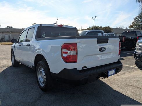 New 2025 Ford Maverick XL image 6