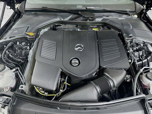 Used 2026 Mercedes-Benz C 300 4MATIC Sedan image 39