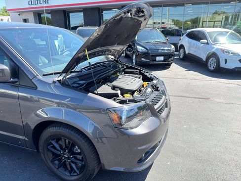 Used 2019 Dodge Grand Caravan GT w/ Safety Sphere Group FWD image 75