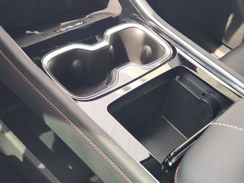 New 2026 Chevrolet Traverse Z71 w/ Driver Confidence Package image 15