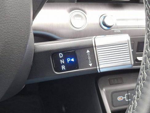 Certified 2025 Hyundai Kona Limited image 16