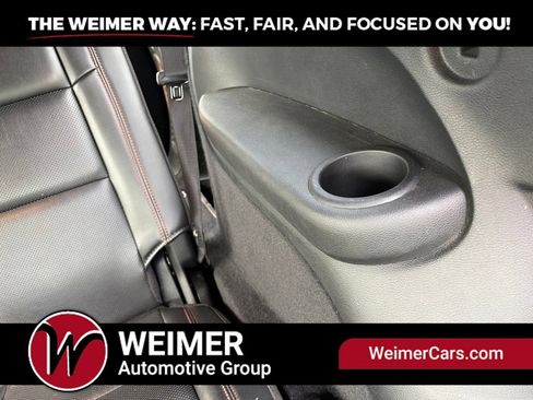 Used 2024 Dodge Durango GT AWD/4WD image 20