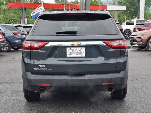 Certified 2020 Chevrolet Traverse LT w/ Driver Confidence II Package AWD/4WD image 5