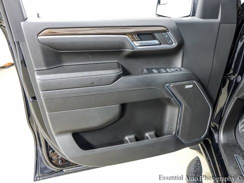 Used 2023 Chevrolet Silverado 1500 RST w/ Redline Edition AWD/4WD image 21