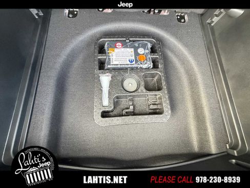 New 2026 Jeep Compass Limited image 20