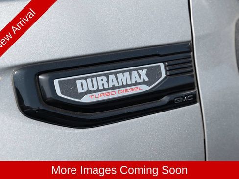 Used 2023 GMC Sierra 1500 Elevation w/ LPO, Elevation Black Package RWD image 8