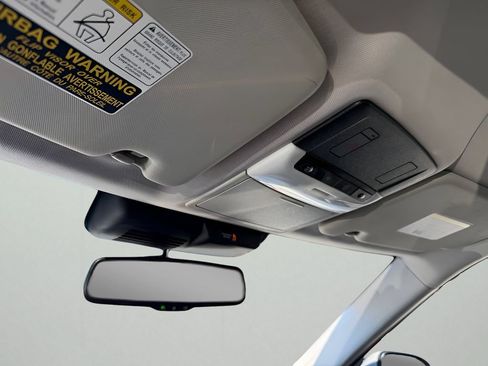 Used 2022 Mitsubishi Outlander SEL AWD/4WD image 30
