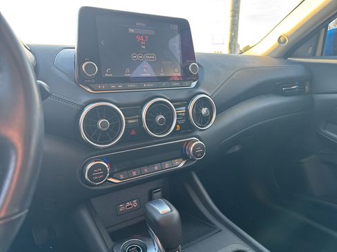 Used 2020 Nissan Sentra SV image 16