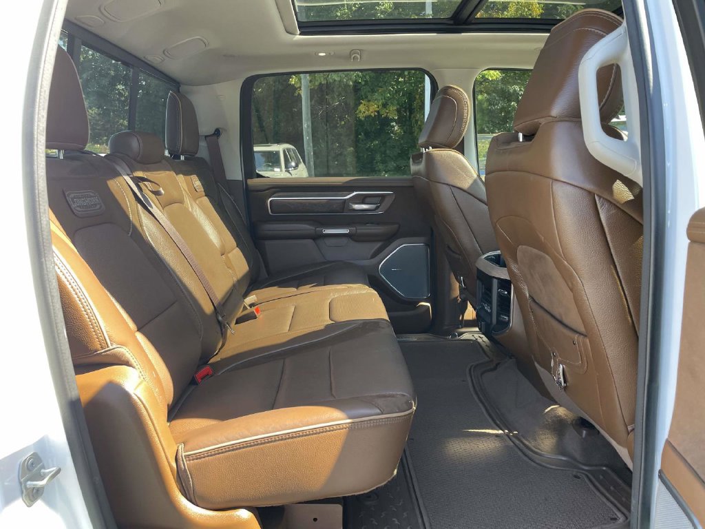 Used 2024 RAM 1500 Limited AWD/4WD image 18