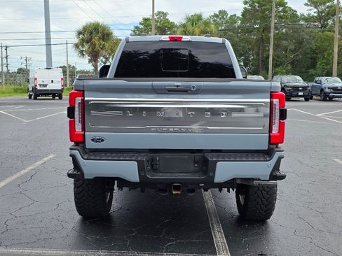 Used 2024 Ford F350 Limited w/ FX4 Off-Road Package AWD/4WD image 11