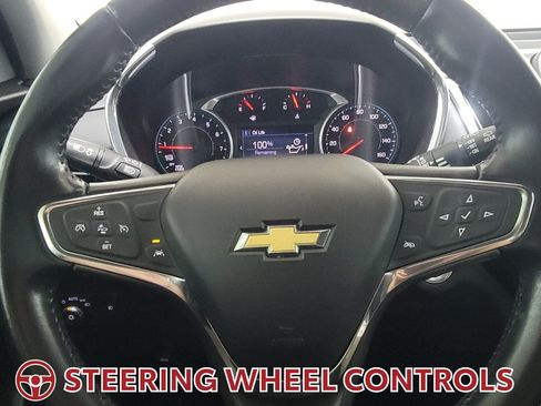 Used 2021 Chevrolet Equinox LT FWD image 19