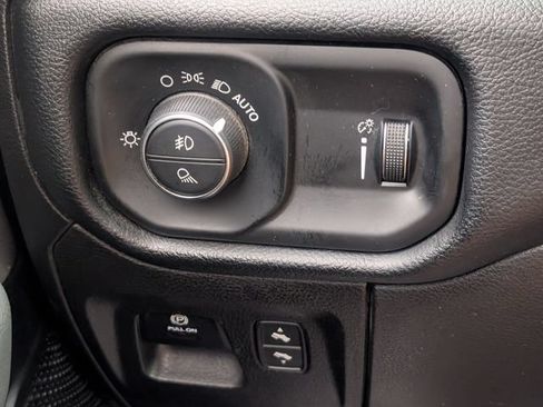 Used 2021 RAM 1500 Big Horn w/ Trailer Tow Group AWD/4WD image 14