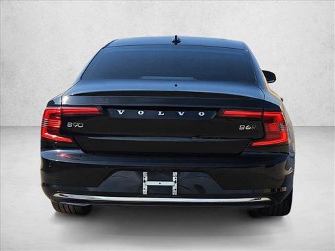 Used 2023 Volvo S90 B6 Plus AWD/4WD image 6