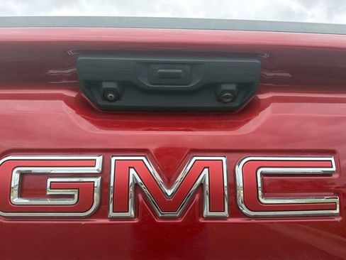 Used 2023 GMC Sierra 1500 SLT w/ SLT Premium Package AWD/4WD image 7