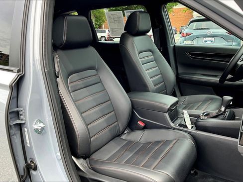 Certified 2026 Honda CR-V Sport Touring image 7
