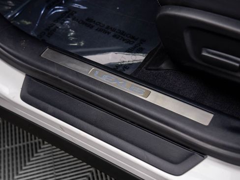 Used 2021 Lexus RX 450hL AWD w/ Premium Package image 13