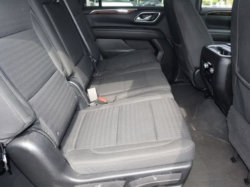 Used 2023 GMC Yukon XL SLE AWD/4WD image 31