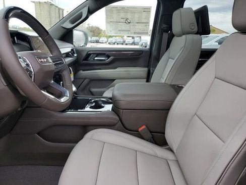 New 2026 GMC Yukon XL Elevation w/ Elevation Premium Package image 19