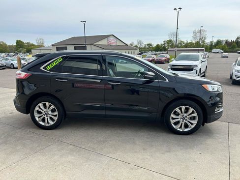 Used 2020 Ford Edge Titanium w/ Cargo Accessory Package AWD/4WD image 4