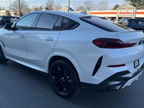Used 2023 BMW X6 xDrive40i w/ Executive Package image 6
