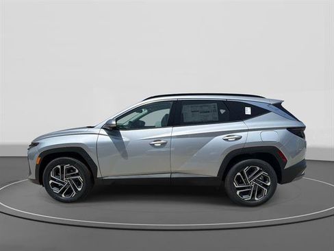 New 2026 Hyundai Tucson Limited AWD/4WD image 3