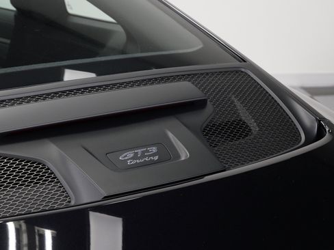 Used 2022 Porsche 911 GT3 RWD image 45