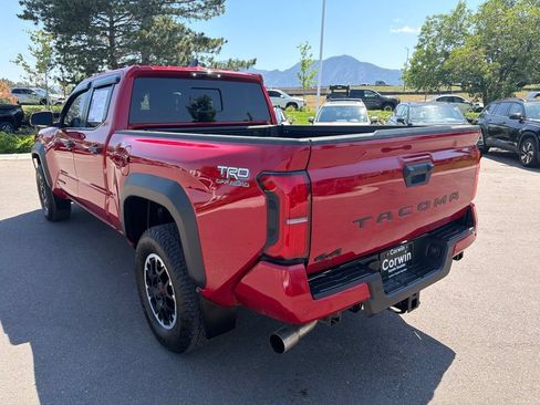 Used 2024 Toyota Tacoma TRD Off-Road w/ TRD Off Road Upgrade Package AWD/4WD image 5