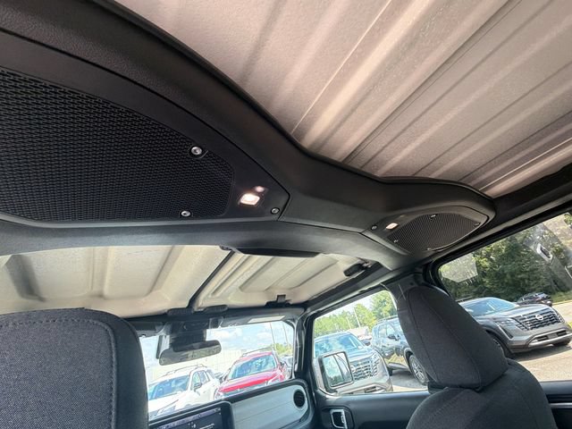 Used 2025 Jeep Wrangler Unlimited Sport AWD/4WD image 22