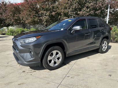 Used 2020 Toyota RAV4 XLE w/ Convenience Package