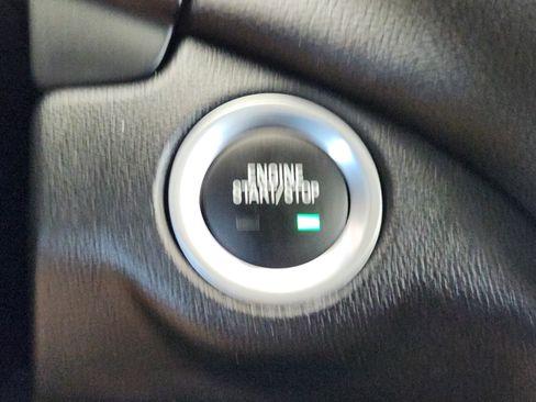 Used 2024 Chevrolet Equinox LT AWD/4WD image 22