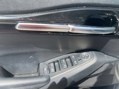 Used 2024 Kia Seltos S FWD image 17
