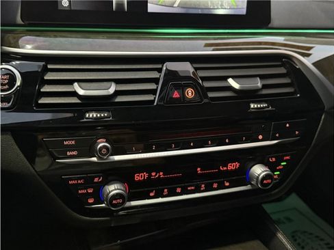 Used 2018 BMW 540i image 41