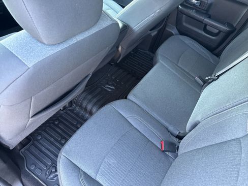 Used 2021 RAM 1500 Warlock w/ Luxury Group AWD/4WD image 4