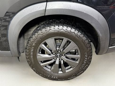 Used 2022 Nissan Pathfinder S AWD/4WD image 26