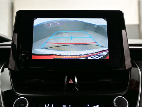 Used 2024 Toyota Corolla LE image 17