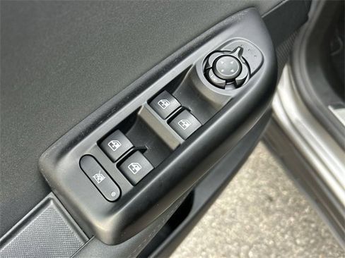 Used 2024 Alfa Romeo Tonale Veloce w/ Premium Interior Package image 16